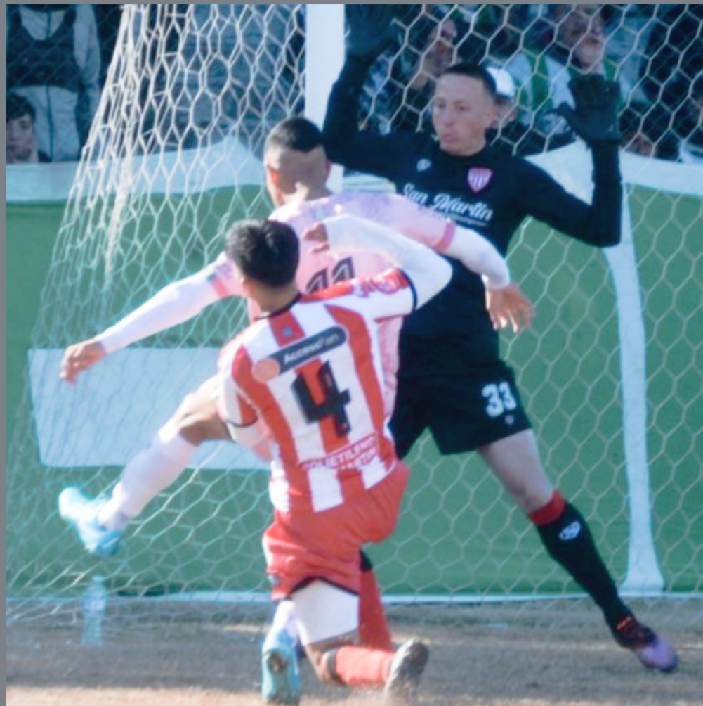 Atlético San Martín metió un triunfazo ante Estudiantes en San Luis y es puntero en la Fase Reválida del Federal A